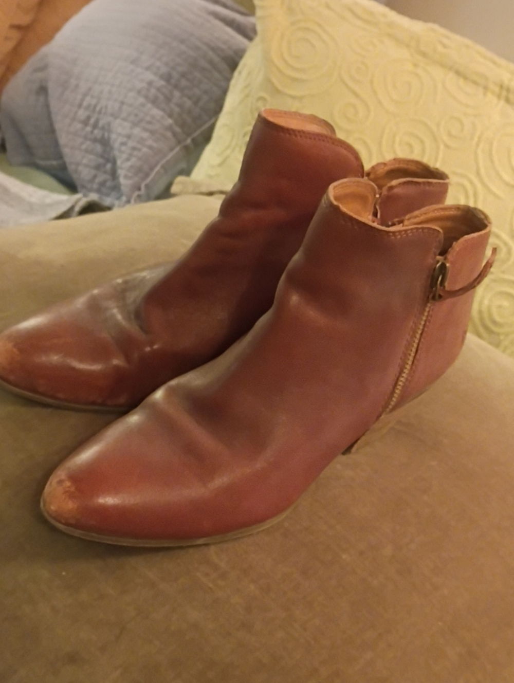 FRYE Free People Brown Leather Ankle Booties with Side Zip 8 M